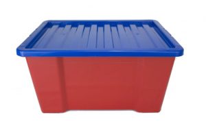 plastic containers in red and blue